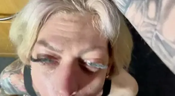 DER GEILSTER DEEPTHROAT (20CM) AUF MDH FÜR IHR FICKMAUL!