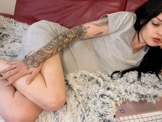 Pornoabend eskaliert! Cumshot in mein Gesicht?