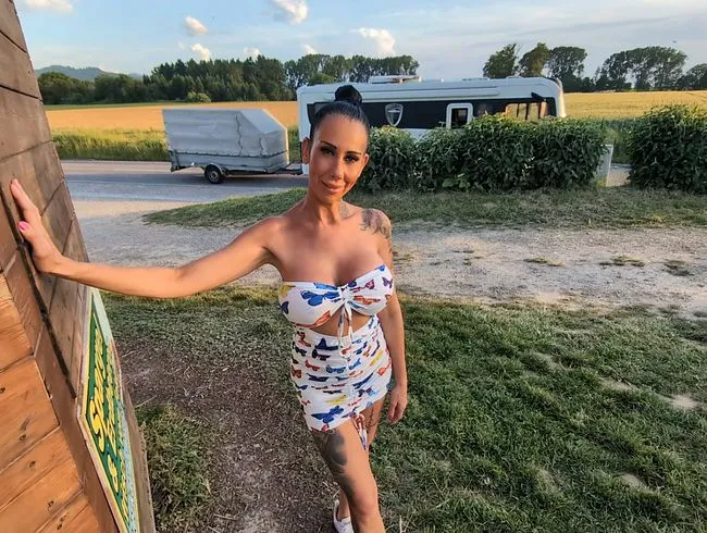 Frecher Spargel-Flop wird zum Hardcore-Orgasmus