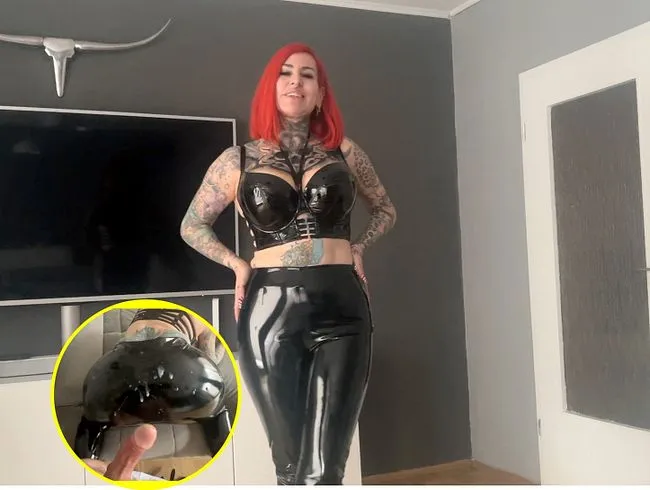 Harter Advents Drei-Loch-Fick für die Latex-Schlampe