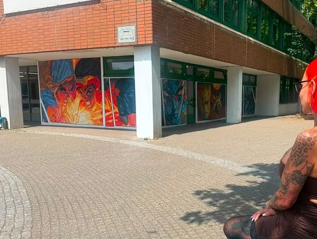 Perverser Ferienbeginn für Finn (18)von der Schulbank blank in die Milf Fotze
