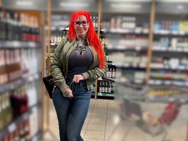 Spontanes Sexdate,Diesen Einkauf wird er so schnell nicht vergessen.