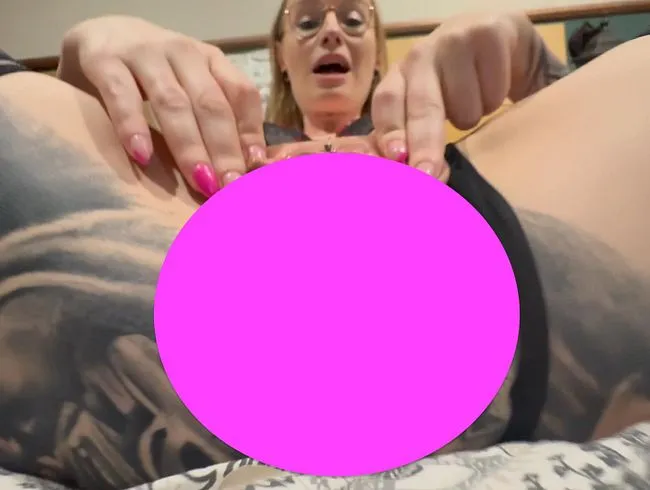 Cuckold! Leck die Spermasuppe aus meiner frisch besamten Fotze!