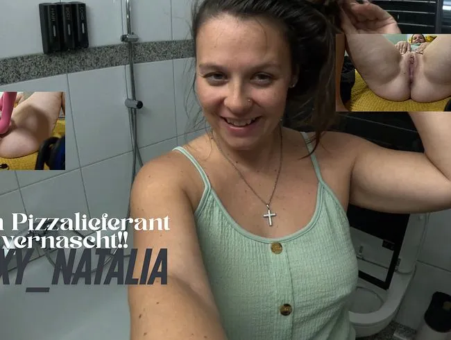 Den Pizzalieferant vernascht, mehrere Orgasmen inklusive