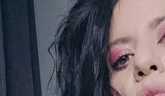 Natalie Carter, tiefer Analfick in Leder für Ihr Vergnügen