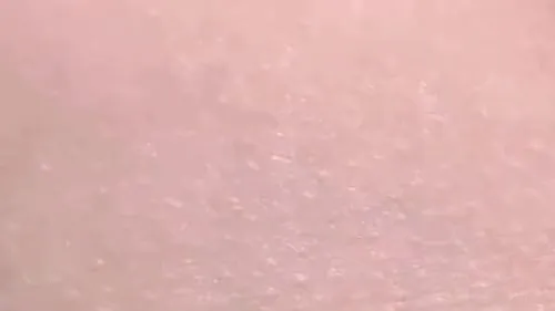 Ich mache es mir mit meiner Fickmaschine richtig geil selbst....