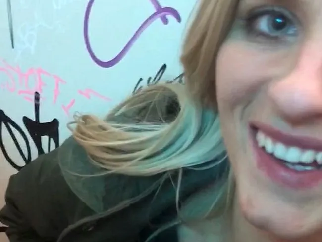 Privater Club-Fick! Spontan mit dem Handy gefilmt!