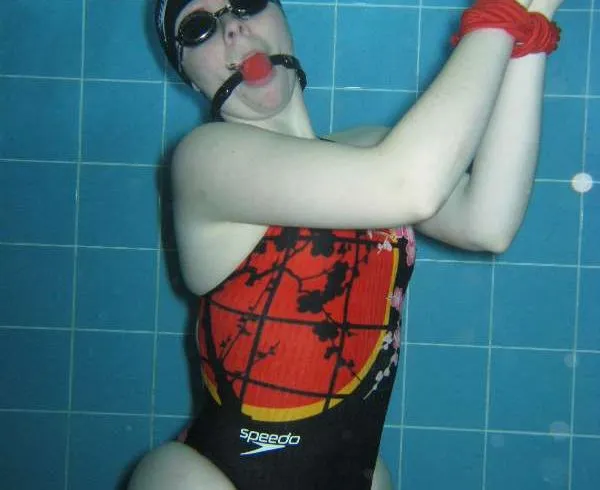 Ausgeliefert gefickt und abgewichst