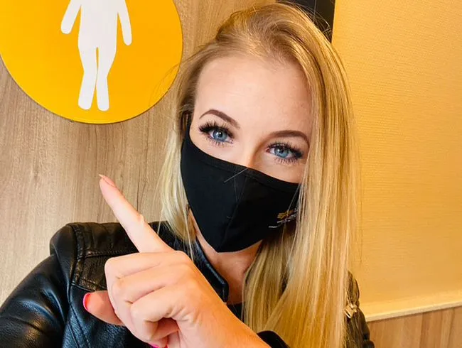 ERTAPPT!war das Männerklo wirklich eine gute Idee??