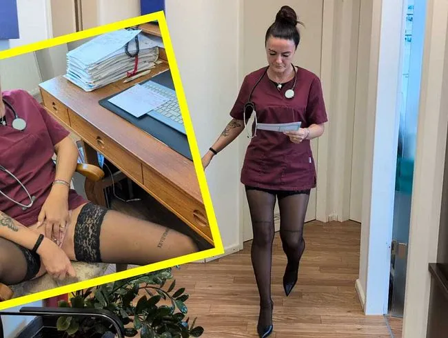 Dreister geht's wirklich nicht! Ich besorgs mir im Chef Büro