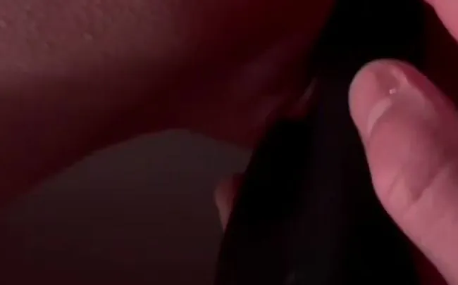 Doggystyle mit Vibrator & 1 Finger von Partner in Loch